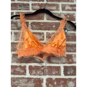 NWT Love Stories Love Lace Coral Bralette 34C / 75C